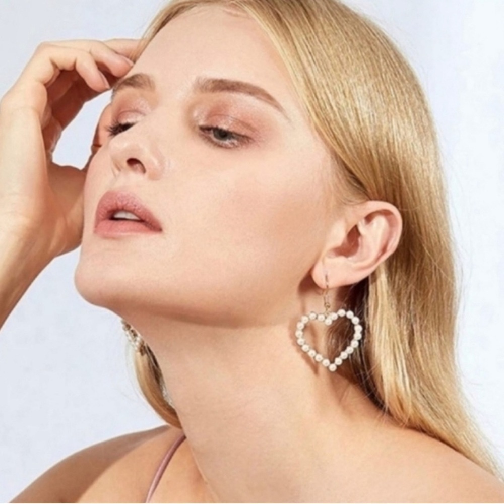 Minimalist Pearl Heart Drop Fashion Earrings